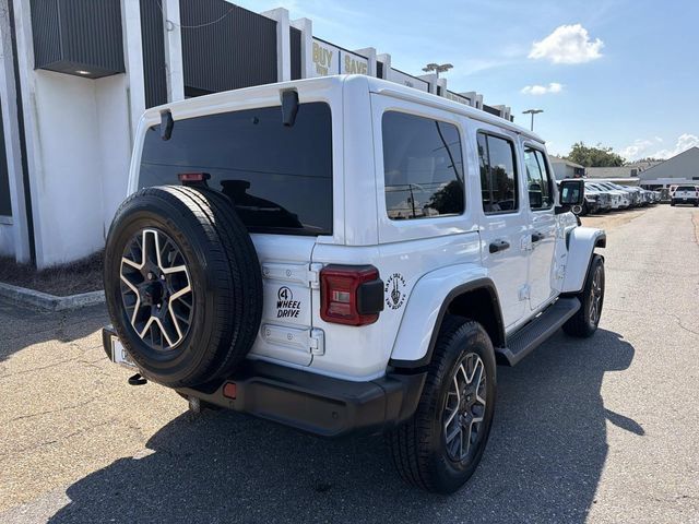 Used 2024 Jeep Wrangler Unlimited Sahara w/ Safety Group AWD/4WD image 6