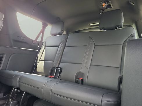 New 2026 Chevrolet Suburban LT w/ Comfort Package RWD image 15
