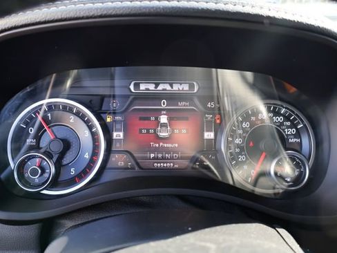 Used 2022 RAM 3500 Laramie image 16