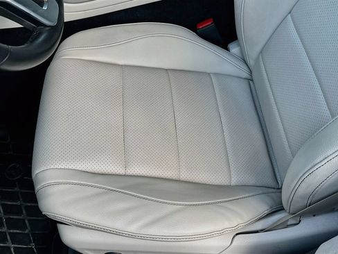 Certified 2023 Mercedes-Benz GLE 350 4MATIC w/ Premium Package image 21