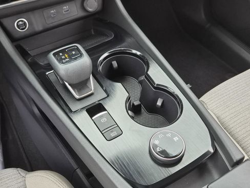 Used 2023 Nissan Rogue SV AWD/4WD image 26