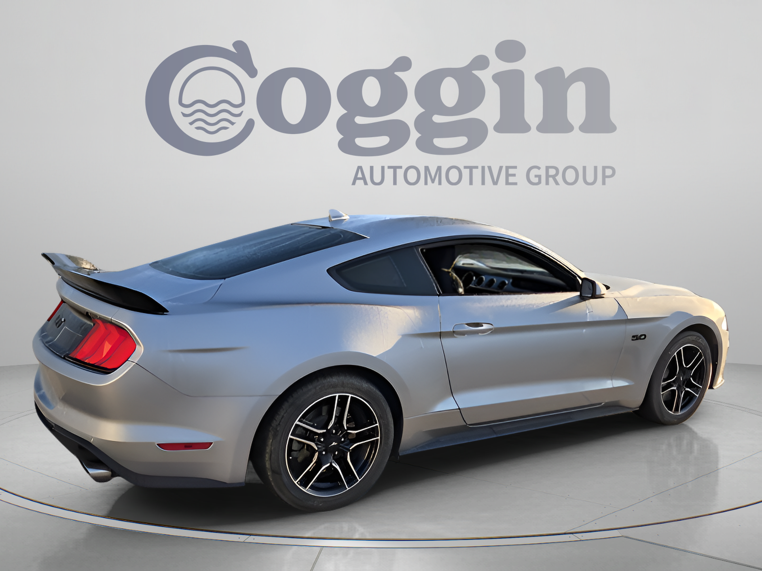 Used 2020 Ford Mustang GT RWD image 5