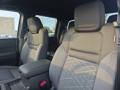 New 2026 Nissan Frontier SV w/ SV Convenience Package RWD image 24
