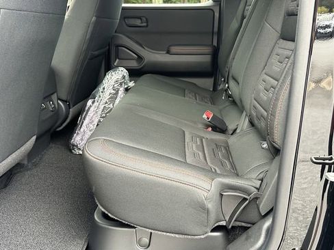 New 2026 Nissan Frontier PRO-4X w/ Pro-4x Convenience Package image 15