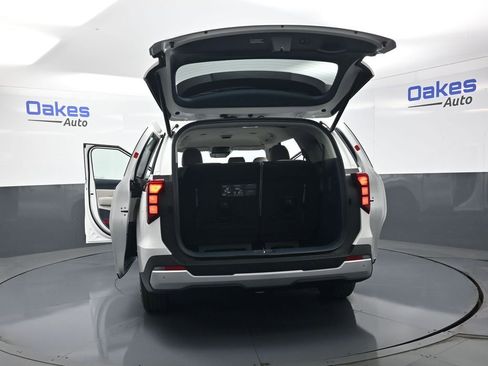 New 2026 Kia Carnival EX FWD image 58