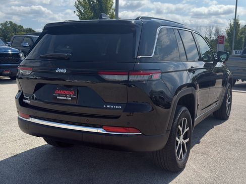Used 2024 Jeep Grand Cherokee Limited AWD/4WD image 5