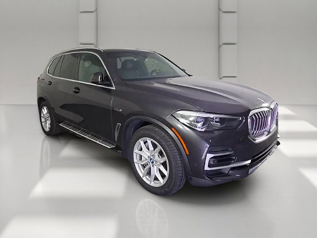 Used 2022 BMW X5 xDrive45e w/ Premium Package AWD/4WD image 34