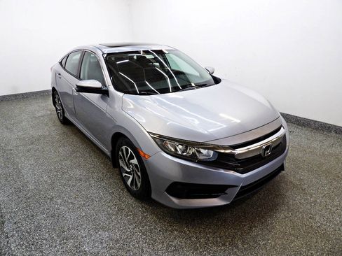 Used 2016 Honda Civic EX image 3