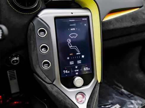 Used 2024 McLaren 750S Spider image 79