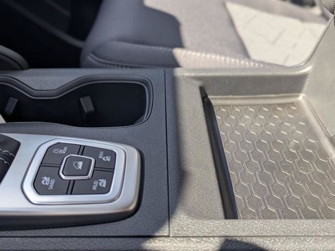 New 2026 Nissan Frontier SV AWD/4WD image 30