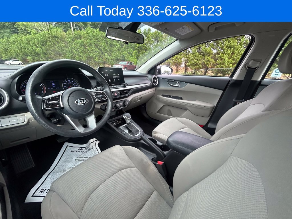 Used 2021 Kia Forte LXS FWD image 16