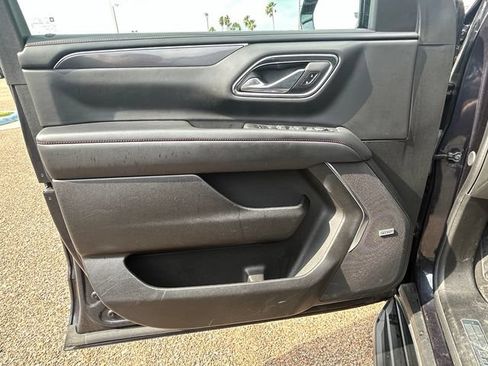 Used 2024 Chevrolet Suburban RST RWD image 10