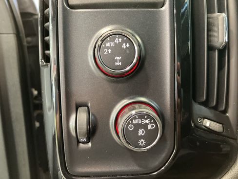 Used 2014 GMC Sierra 1500 SLT w/ SLT Preferred Package image 16