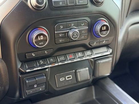 Used 2020 Chevrolet Silverado 1500 RST AWD/4WD image 18