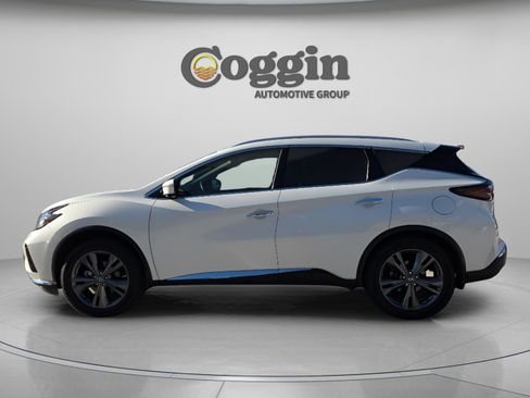 Used 2020 Nissan Murano Platinum image 3