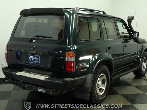 Used 1997 Toyota Land Cruiser w/ Collector's Edition Pkg AWD/4WD image 11