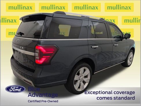 Certified 2024 Ford Expedition Platinum AWD/4WD image 3