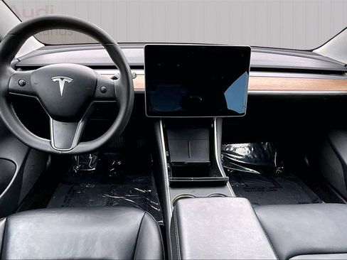 Used 2020 Tesla Model 3 Long Range image 7