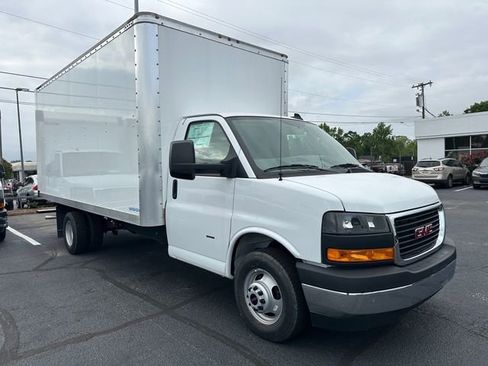 New 2024 GMC Savana 3500 Extended w/ Power Convenience Package image 11