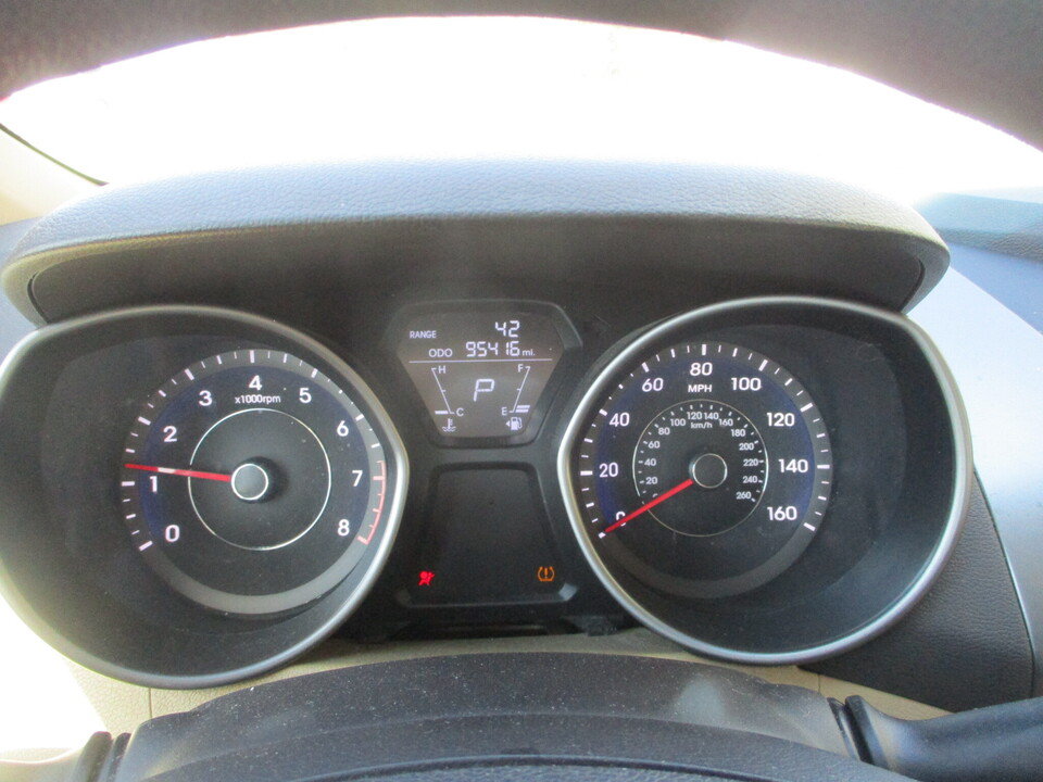 Used 2011 Hyundai Elantra GLS w/ Preferred Equipment Pkg 3 FWD image 25