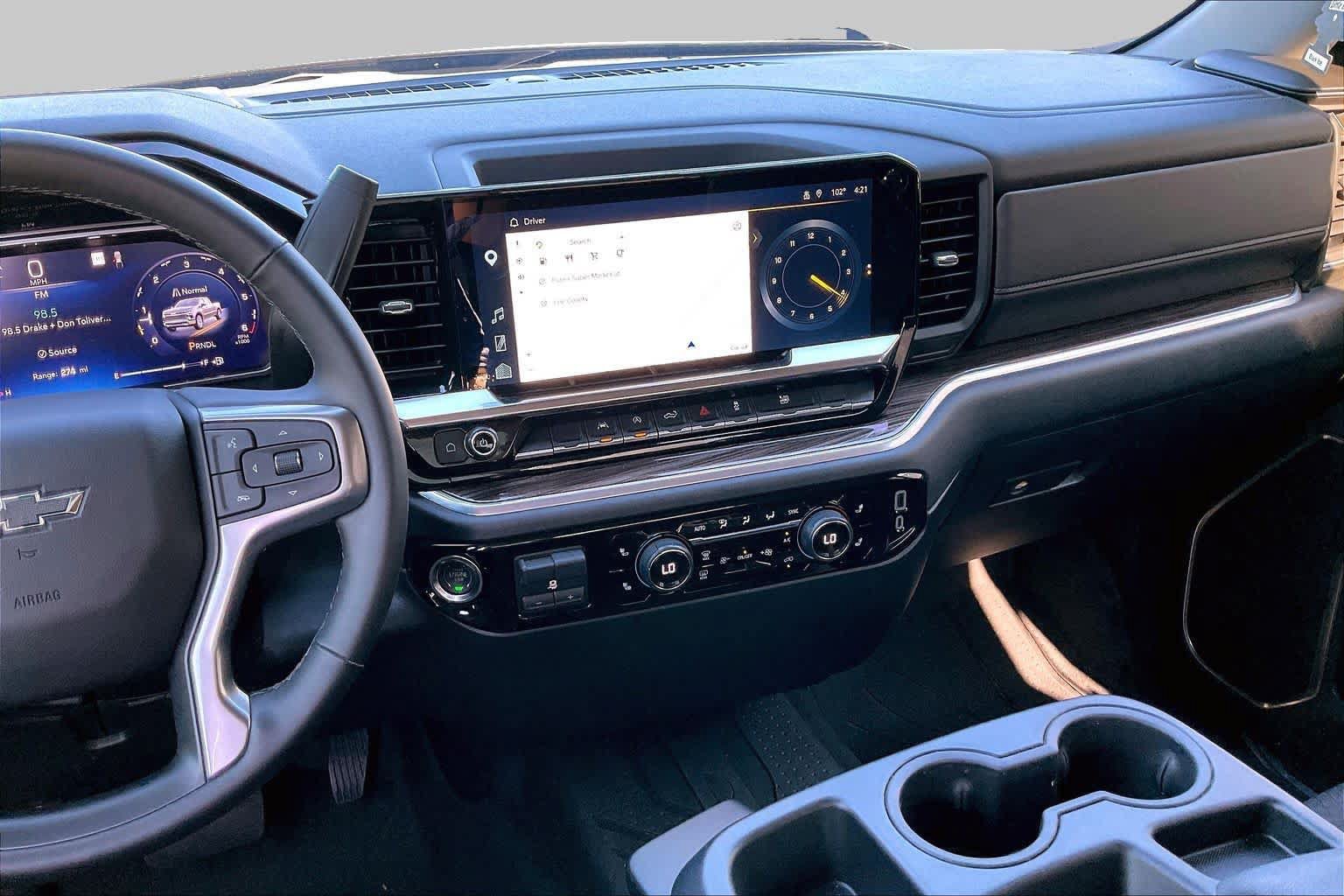 Used 2026 Chevrolet Silverado 1500 RST w/ RST Select Package RWD image 7