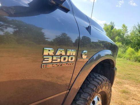 Used 2017 RAM 3500 Laramie Longhorn AWD/4WD image 13