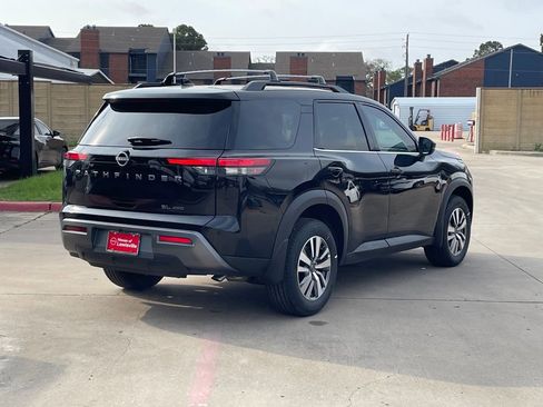 New 2026 Nissan Pathfinder SL AWD/4WD image 5
