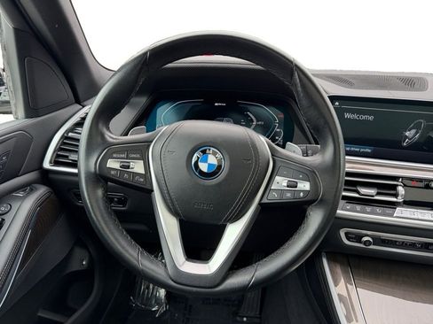 Used 2023 BMW X5 xDrive45e image 17