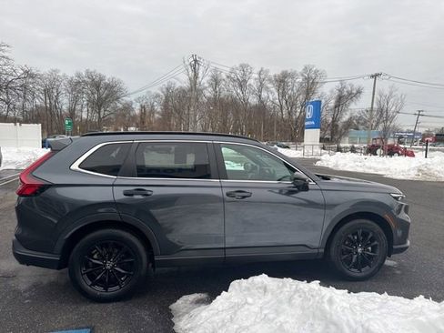 Certified 2023 Honda CR-V Sport image 9