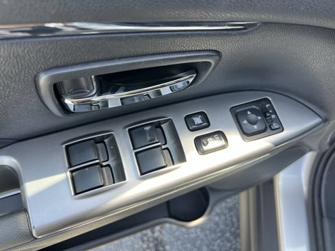 Used 2025 Mitsubishi Outlander Sport SE AWD/4WD image 15