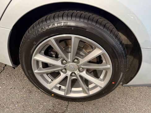 Used 2019 Cadillac CTS Luxury image 15