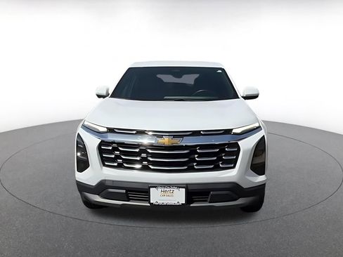 Used 2025 Chevrolet Equinox LT image 4