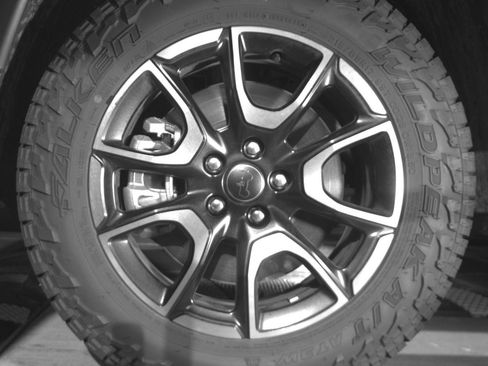 Used 2025 Jeep Compass Trailhawk AWD/4WD image 12