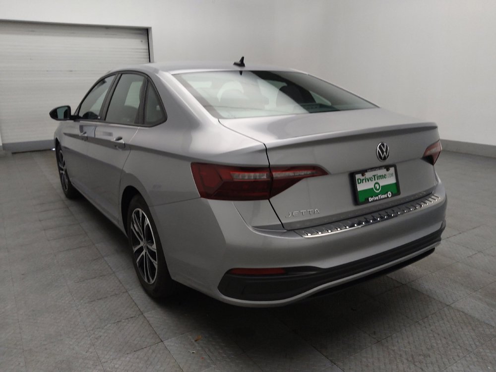 Used 2024 Volkswagen Jetta Sport FWD image 5