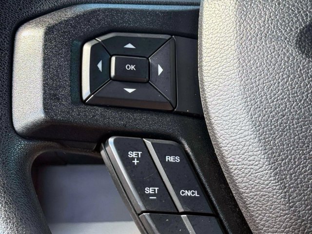 Used 2016 Ford F150 XLT AWD/4WD image 23