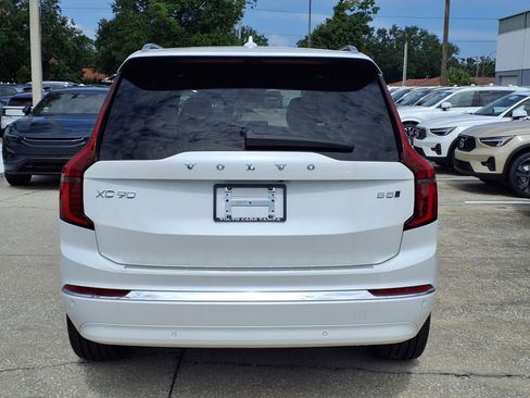 New 2026 Volvo XC90 B5 Plus image 6