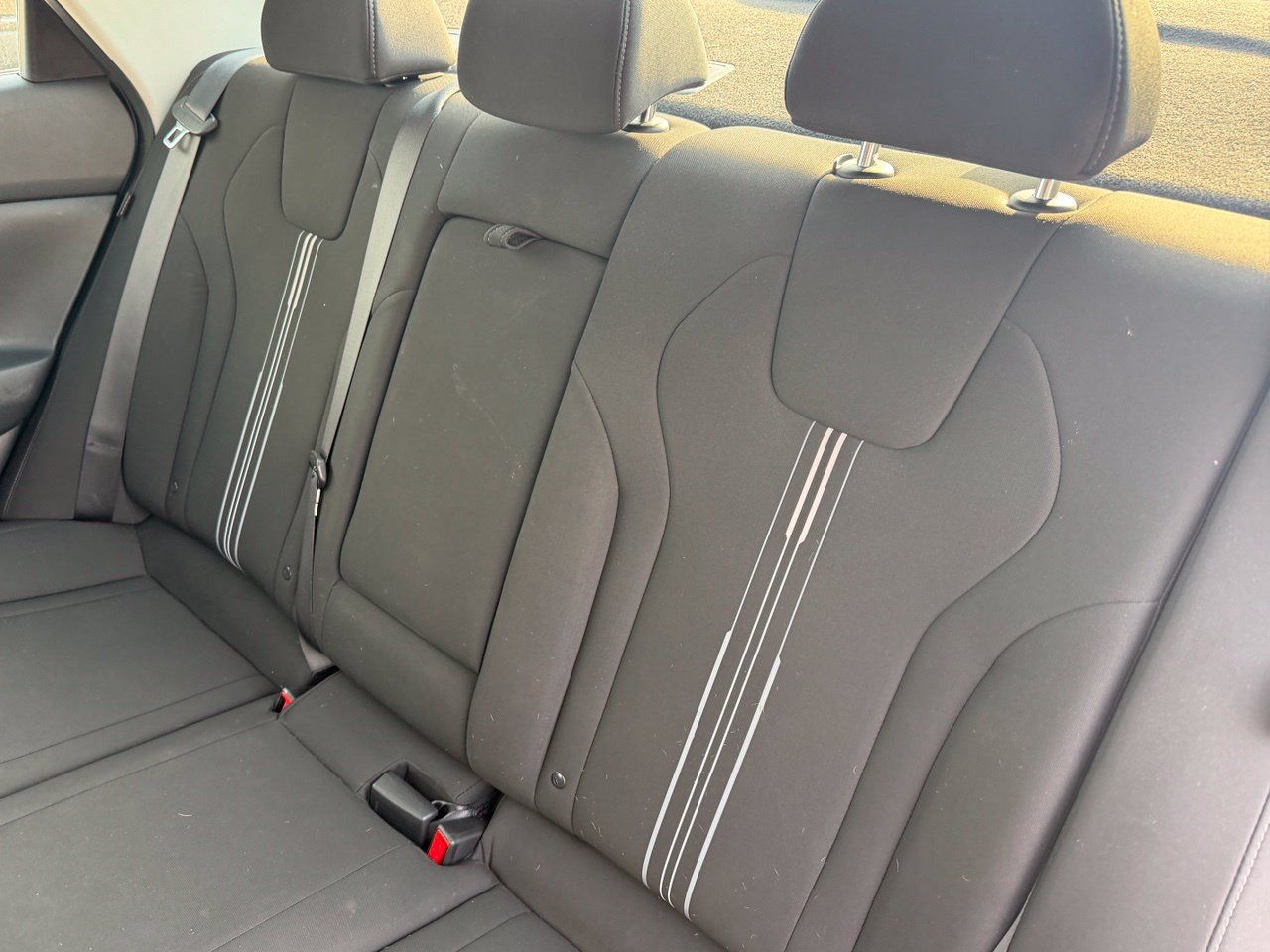 Used 2025 Hyundai Elantra SEL FWD image 21