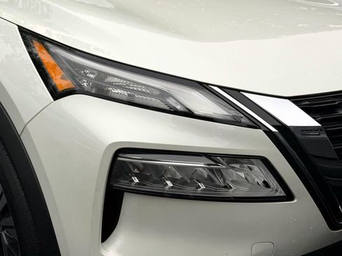 Used 2023 Nissan Rogue SV w/ SV Premium B Package AWD/4WD image 7