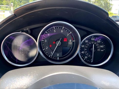 Used 2021 MAZDA MX-5 Miata Club RWD image 21