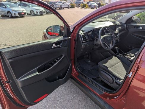 Used 2019 Hyundai Tucson SE image 8
