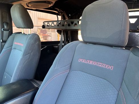 Used 2021 Jeep Wrangler 4WD Rubicon image 17