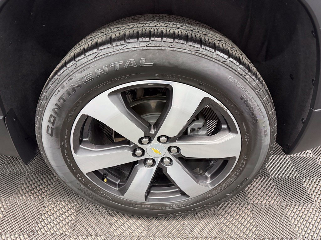 Used 2022 Chevrolet Traverse LT w/ LT Premium Package FWD image 20