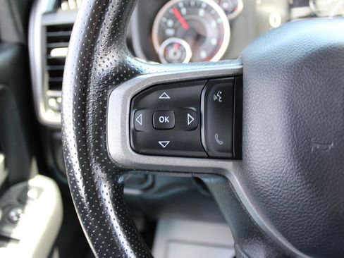 Used 2024 RAM 2500 Tradesman w/ Chrome Appearance Group image 27