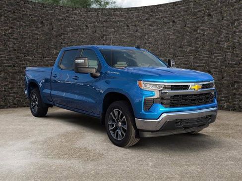 New 2025 Chevrolet Silverado 1500 LT image 2