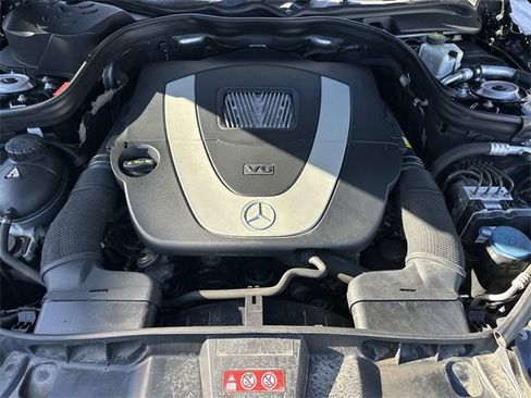 Used 2011 Mercedes-Benz E 350 4MATIC Sedan image 10