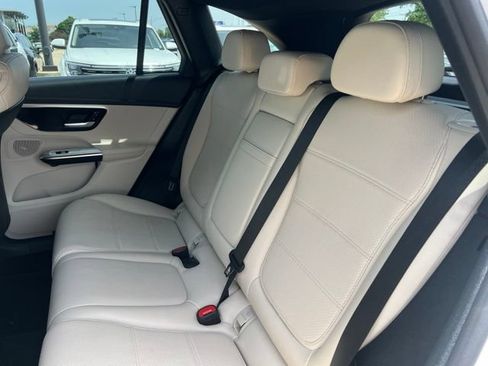 Certified 2024 Mercedes-Benz GLC 300 4MATIC image 8