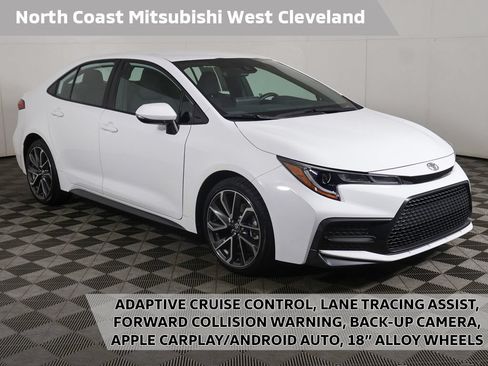 Used 2022 Toyota Corolla SE FWD image 1