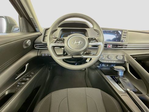 New 2026 Hyundai Elantra SE w/ Cargo Package image 17