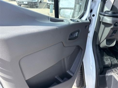 New 2025 Ford Transit 250 Low Roof image 12