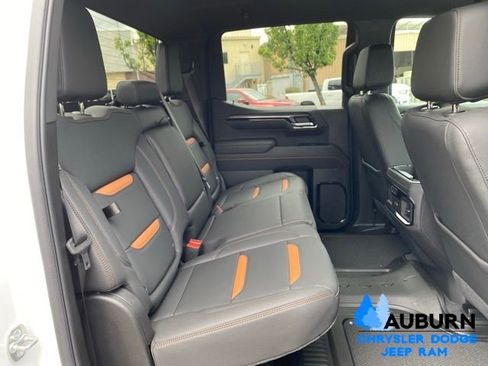 Used 2025 GMC Sierra 1500 AT4 AWD/4WD image 20